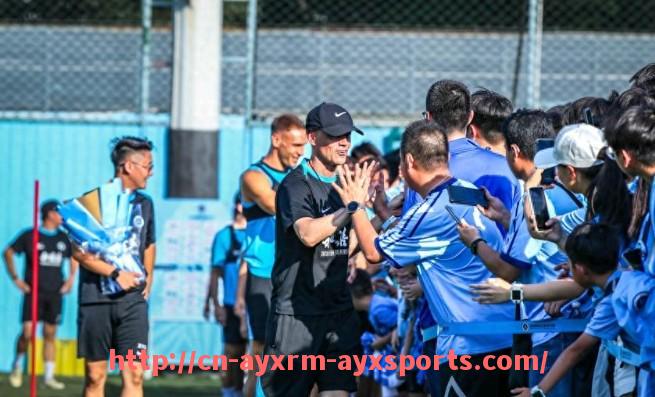 爱游戏体育-世俱杯比赛拖延争议及其对赛事公平性的深度分析